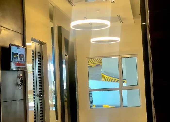 Tintrix Place At Covent Garden North Residences